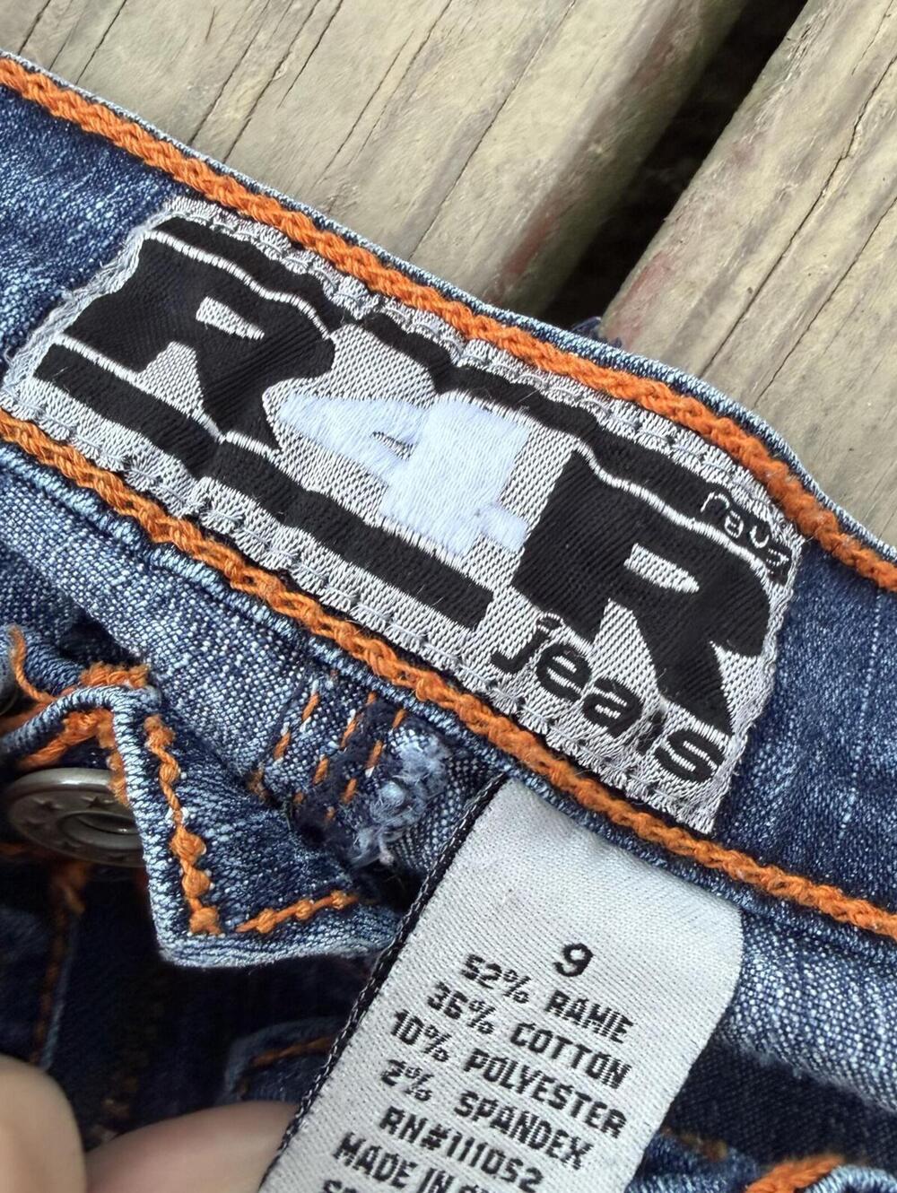 Retro Vibes Flared Denim Jeans - Walk Like You Own the '70s - Picture 5 of 6